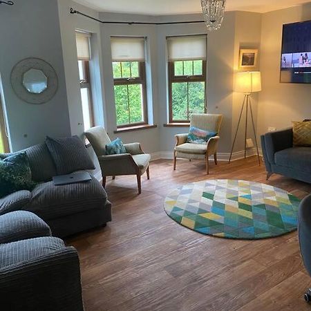 Villa Cheerful 4-Bed Townhouse In Centre Of Newcastle Newcastle  Esterno foto