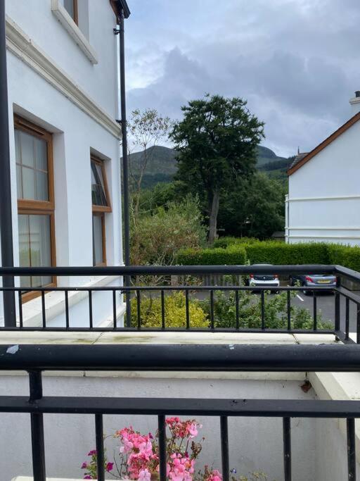 Villa Cheerful 4-Bed Townhouse In Centre Of Newcastle Newcastle  Esterno foto